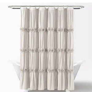 New In Pack! Lush Decor Darla Shower Curtain Neutral Single 72” X 72” Flowers!